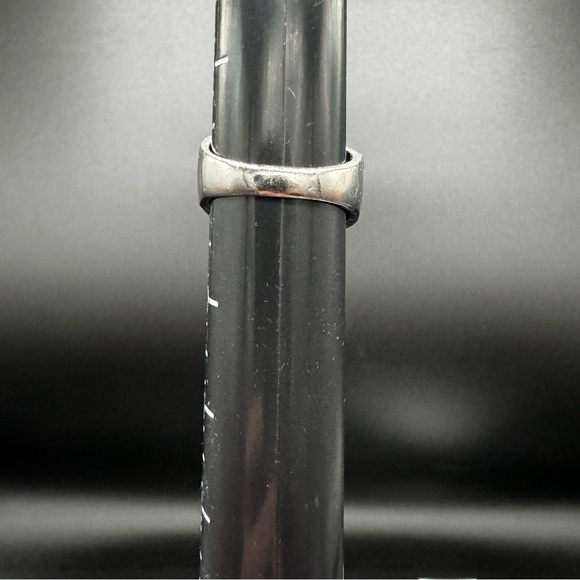 Chunky Silver Tone Braided Knot Thumb? Ring Size 8.5 - Picture 5 of 11